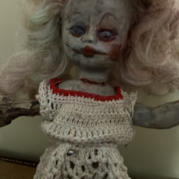 Scary Creepy Hand Painted Doll - Picture 9 of 9